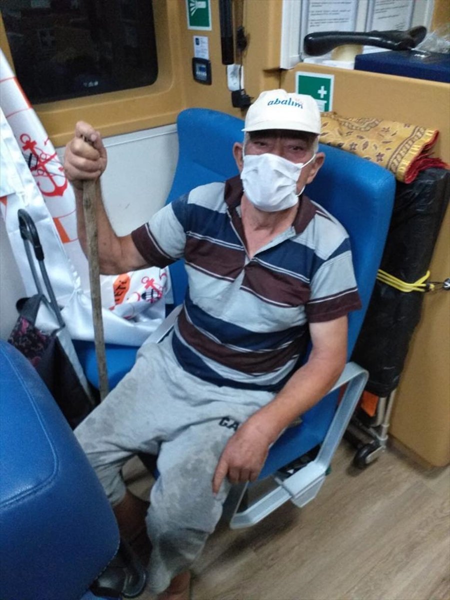 Kıyı Emniyeti Ekipleri Orman Yangınlarına Denizden Müdahale Ediyor