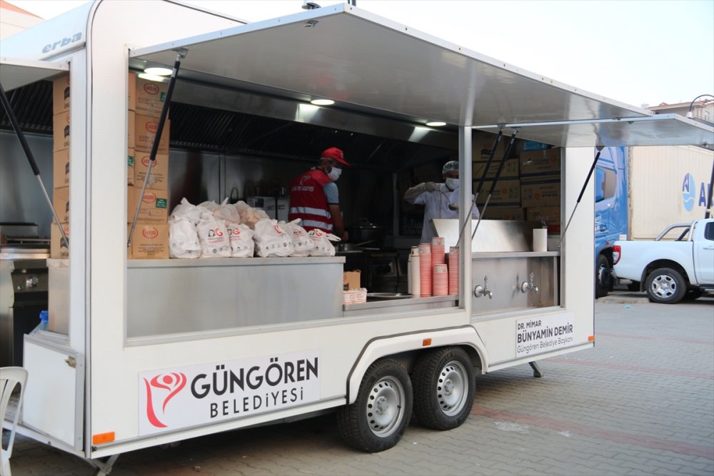 Türkiye, Orman Yangınlarıyla Mücadele Ve Yaraların Sarılması İçin Tek Yürek Oldu