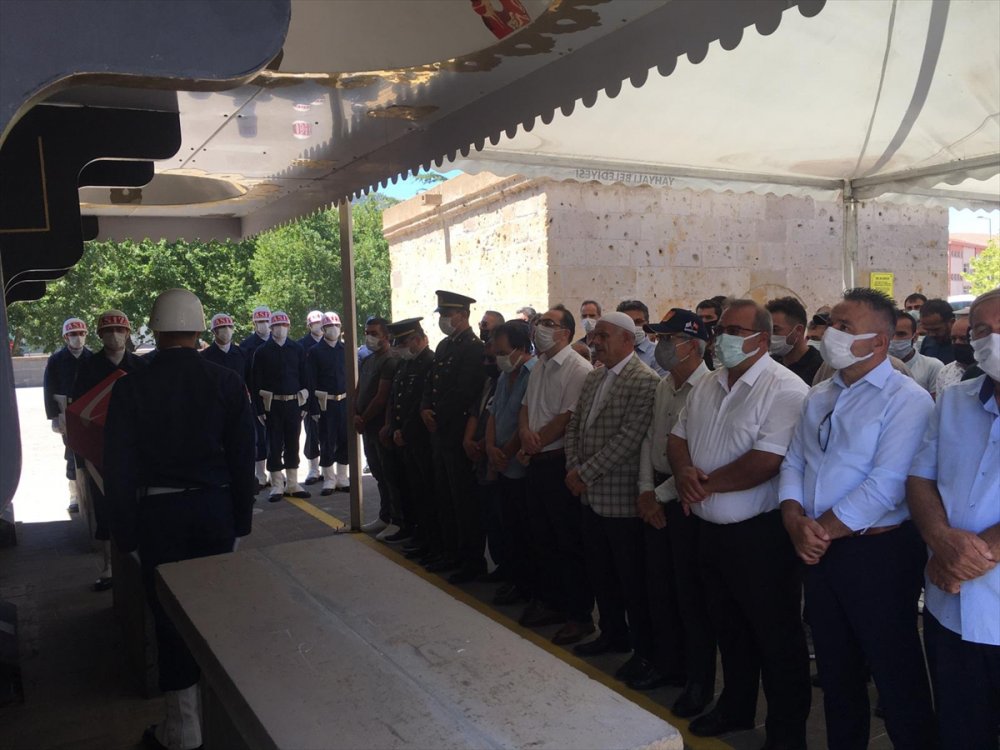 Yahyalı'da Kore Gazisi Göçer Son Yolculuğuna Uğurlandı