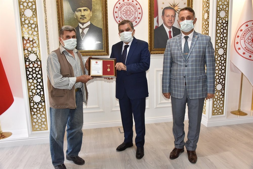 Karaman'da Hayırsever Vatandaşlara Madalya Ve Berat Belgeleri Verildi