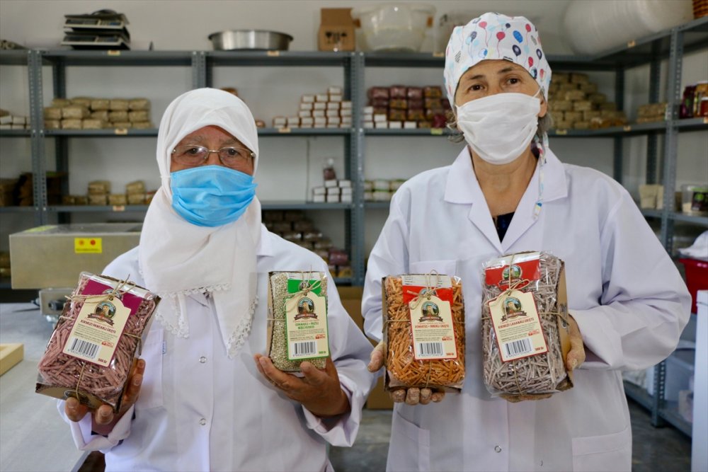 Kırsal Mahallede Kooperatif Kuran Kadınların Ürettiği Ürünler Yurt Dışında Alıcı Buluyor