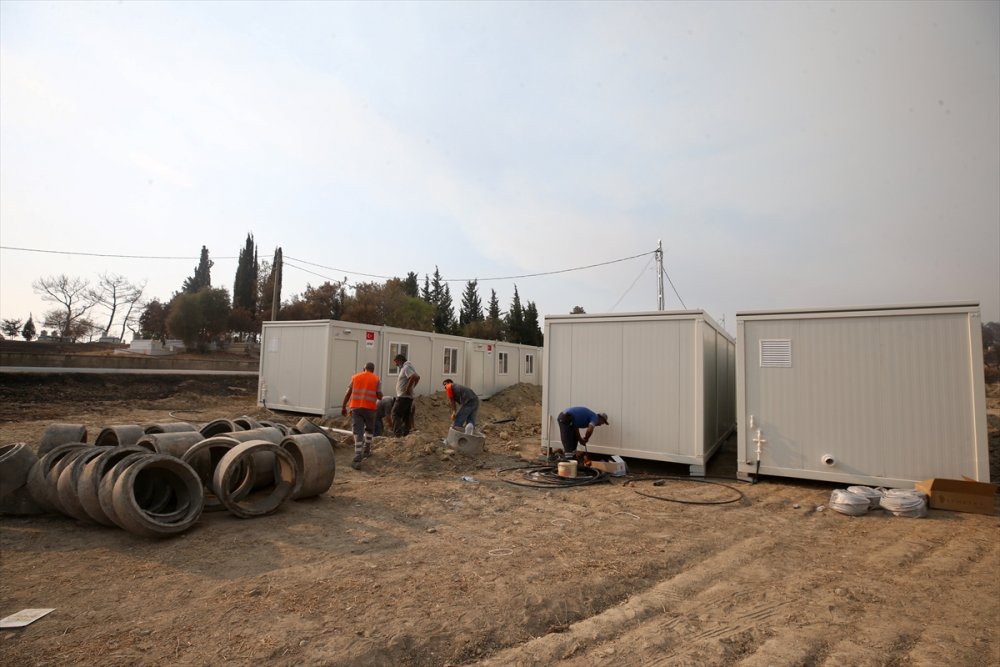 Manavgat'ta Afetzedeler İçin Konteynerler Hazırlanıyor