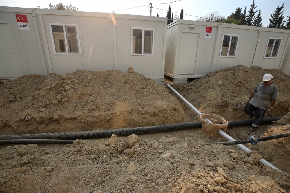 Manavgat'ta Afetzedeler İçin Konteynerler Hazırlanıyor