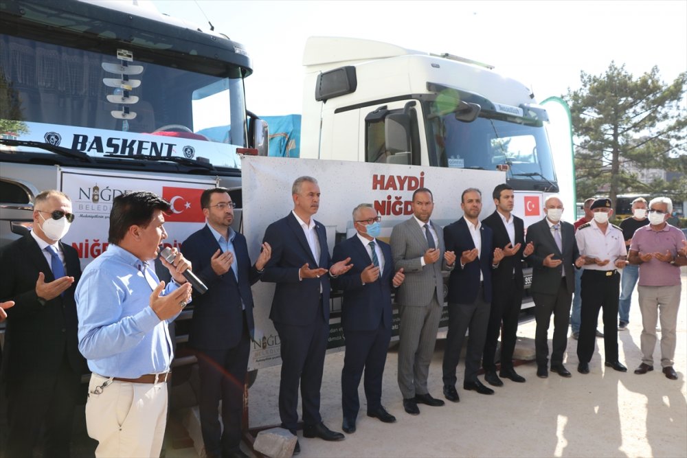 Niğde'den Manavgat'a 2 Tır Yardım Gönderildi