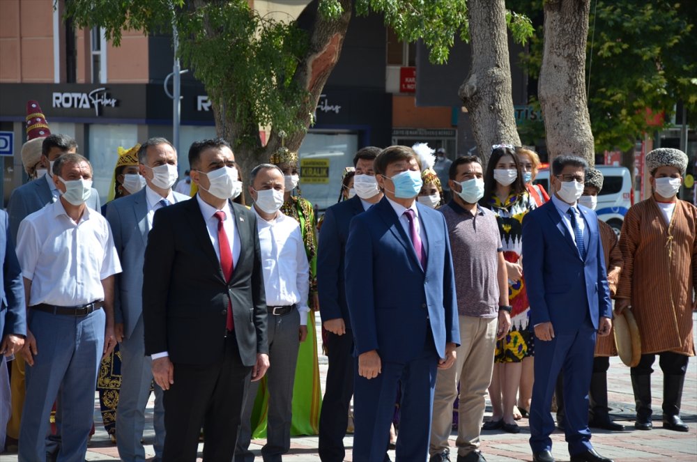 Karaman'da 3. Uluslararası Türk Dünyası Şöleni