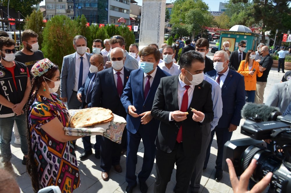Karaman'da 3. Uluslararası Türk Dünyası Şöleni