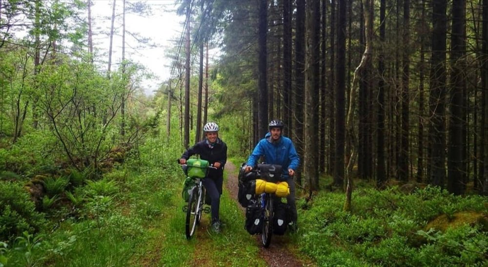 Bisikletiyle Dünya Turuna Çıkan Arjantinli Öğretmen Çift, Karapınar'a Geldi