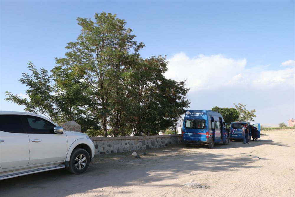 Niğde'de Arazi Anlaşmazlığı Nedeniyle Çıkan Silahlı Kavgada Baba İle Oğlu Öldü