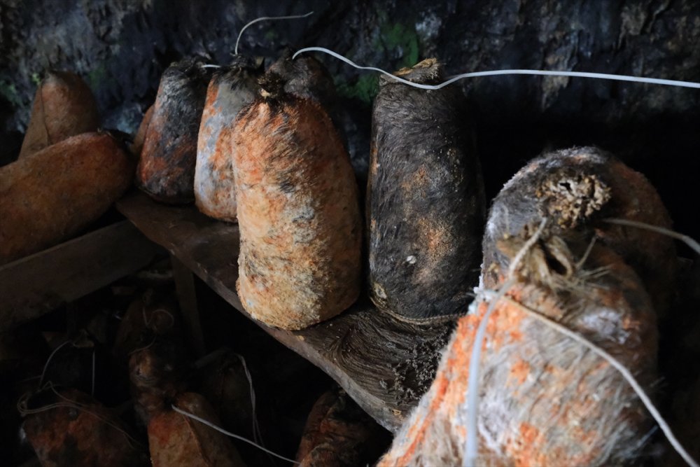 Mut'ta Obruk Peyniri Telaşı