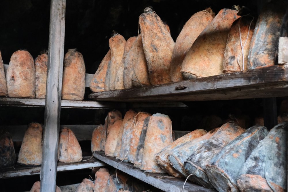 Mut'ta Obruk Peyniri Telaşı