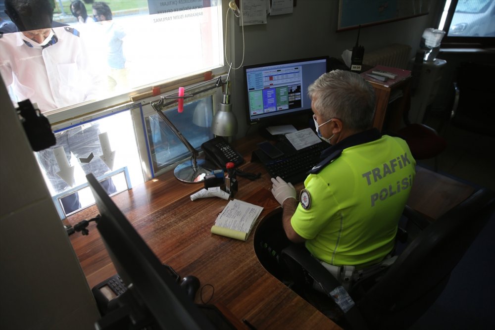 Eskişehir'de Şehirler Arası Yolcu Otobüsleri Denetleniyor