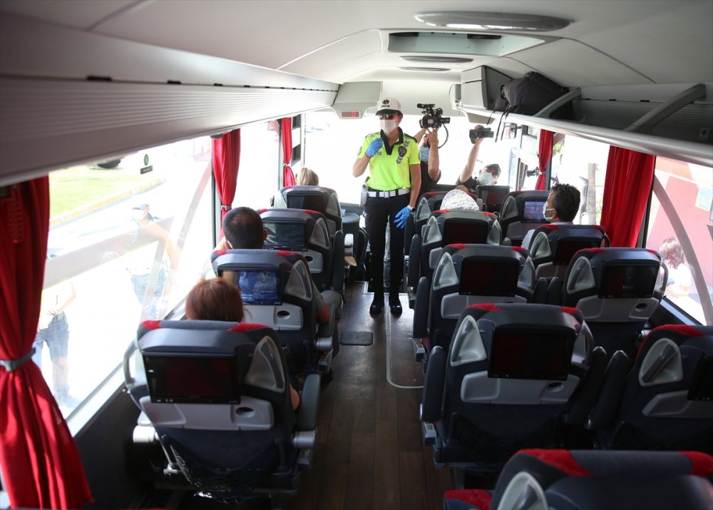 Eskişehir'de Şehirler Arası Yolcu Otobüsleri Denetleniyor