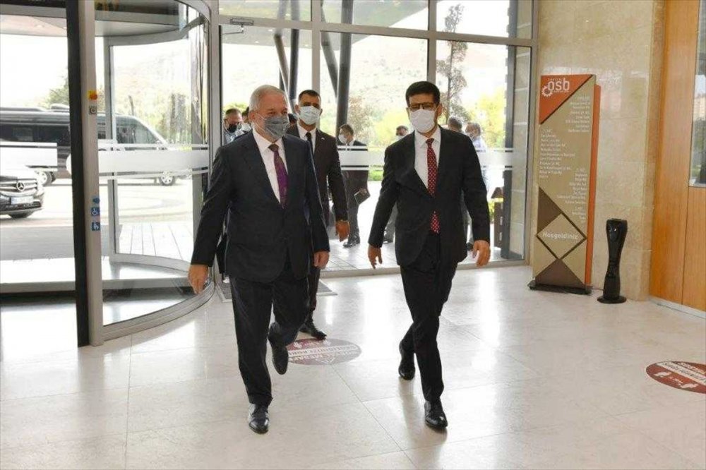 Cumhurbaşkanlığı Yatırım Ofisi Başkanı Dağlıoğlu, Kayseri OSB Başkanı Nursaçan'ı Ziyaret Etti