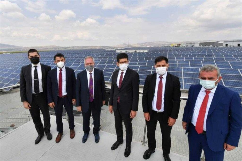 Cumhurbaşkanlığı Yatırım Ofisi Başkanı Dağlıoğlu, Kayseri OSB Başkanı Nursaçan'ı Ziyaret Etti