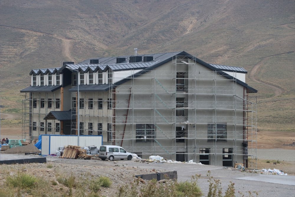 İç Anadolu'nun Zirvesi Erciyes'te Otel Yatırımları Artıyor