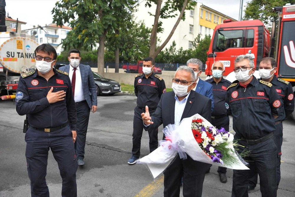 Kayseri'de Yangın Kahramanlarına Duygusal Karşılama