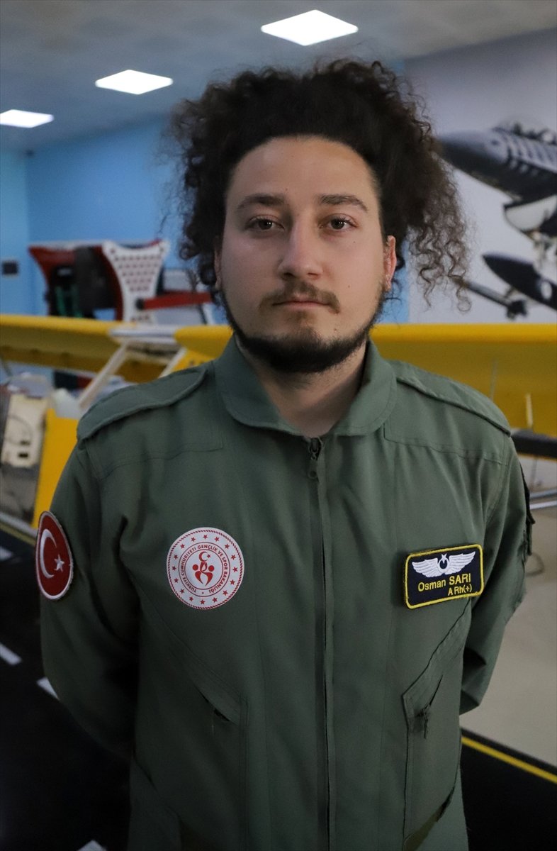 Aksaray Gençlik Merkezi Öğrencileri Yaptıkları 7 Metrelik Model Uçakla Guinness'i Hedefliyor