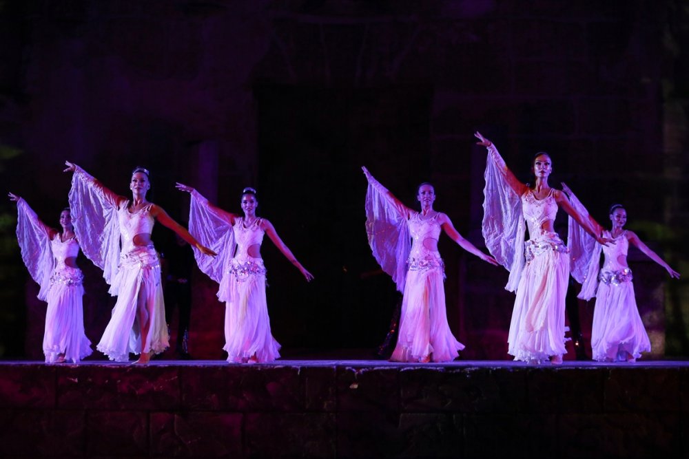 Anadolu Ateşi, Salgın Dolayısıyla Uzak Kaldığı Sahnelere Dönüyor