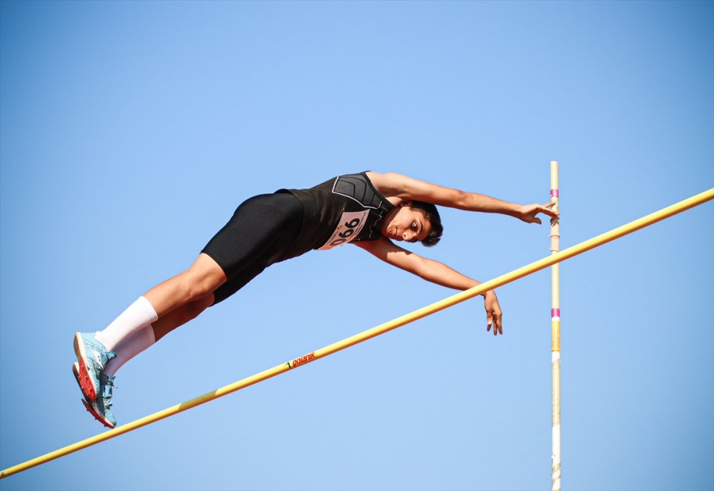 Atletizmde 16 Yaş Altı Türkiye Şampiyonası Ve 18 Yaş Altı Olimpik Deneme Yarışması Tamamlandı