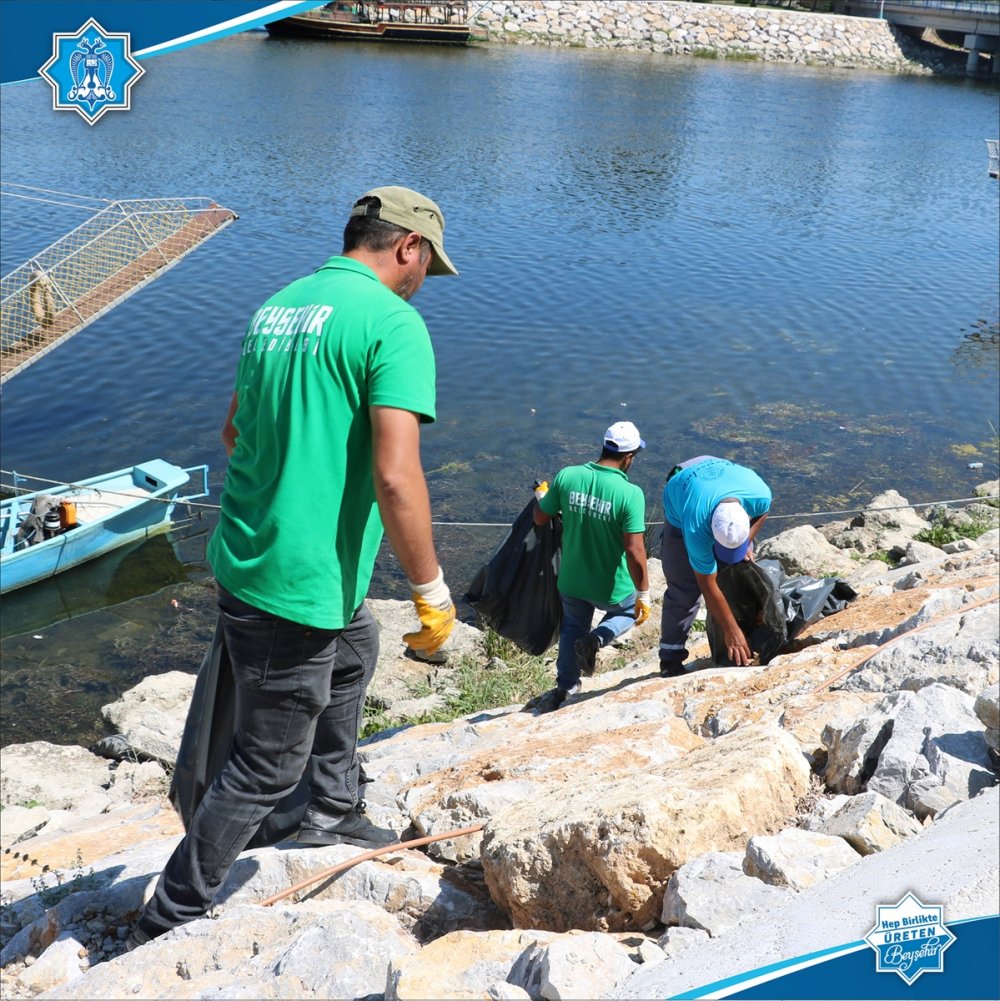 Beyşehir'de Tarihi Mekanlar İle Göl Kıyılarında Temizlik Seferberliği
