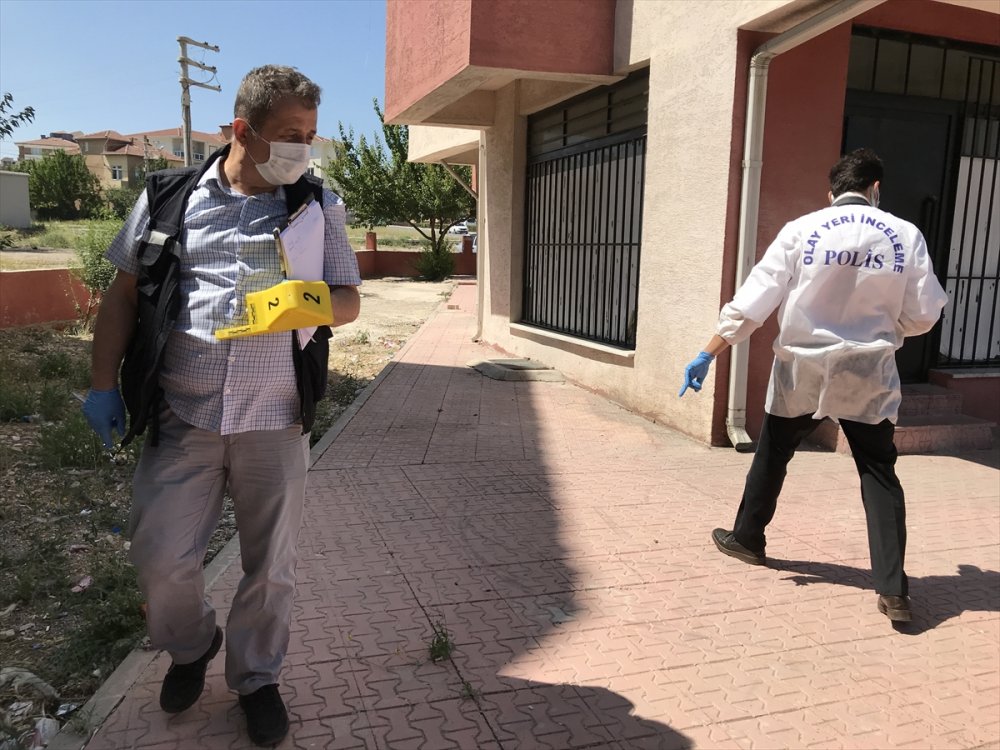 Eskişehir'de Çıkan Silahlı Kavgada 1 Kişi Yaralandı