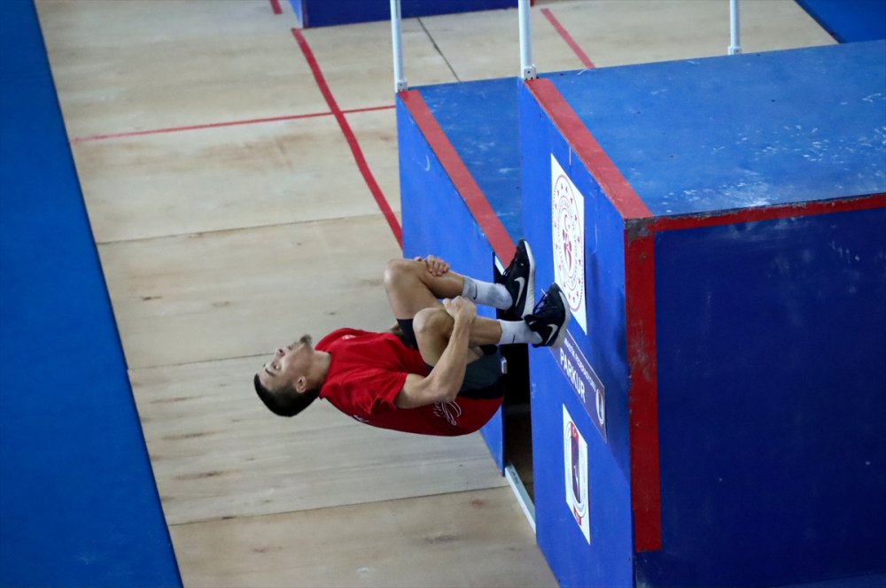 Milli Cimnastikçi Sarp Eren Odabaş, Parkur Dünya Kupası'nda Derece Hedefliyor