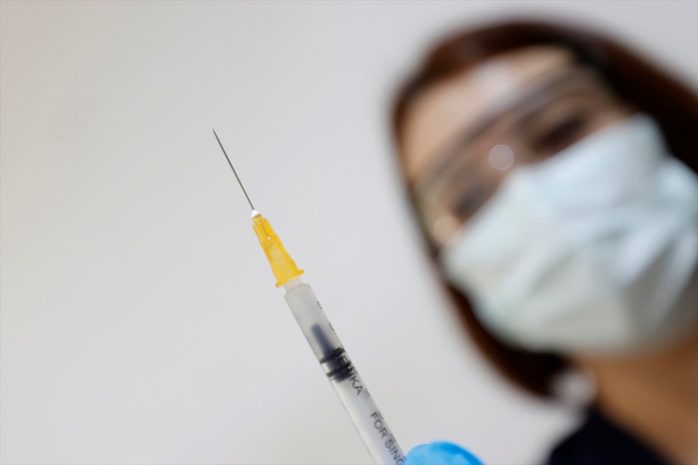 "Turizmin Başkenti" Antalya'da Vatandaşların Aşıya İlgisi Yüksek