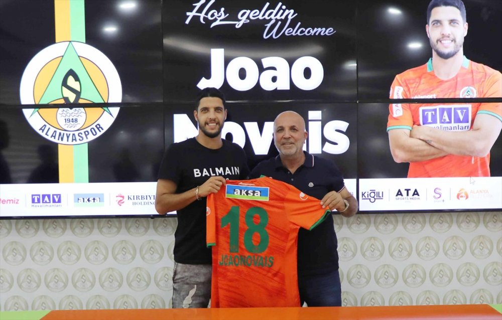 Alanyaspor, Braga'dan Joao Novais'i Renklerine Bağladı