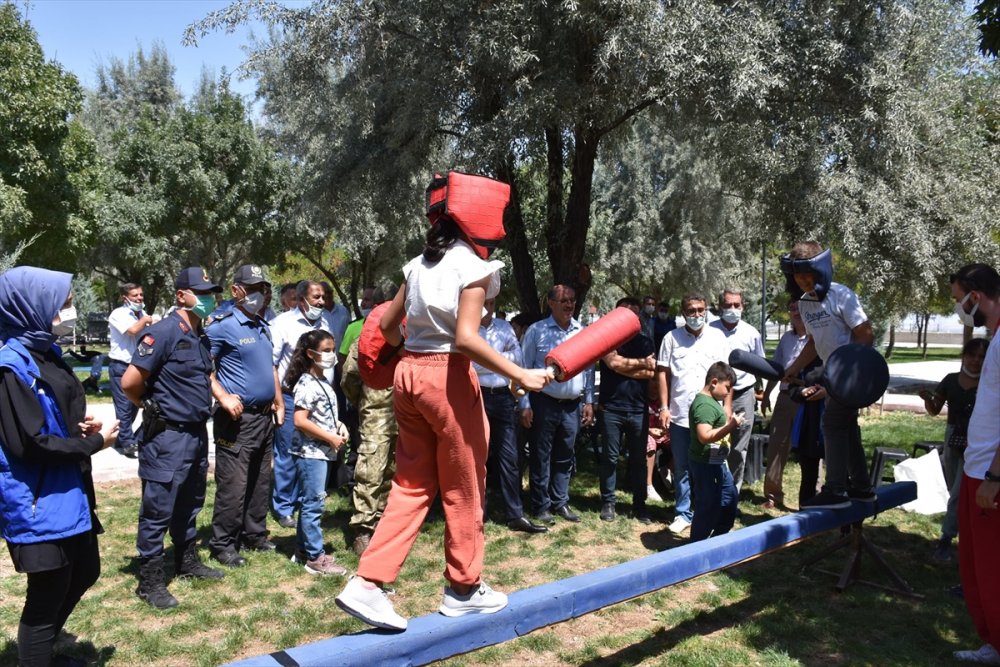 Karapınar'da Çocuk Şenliği