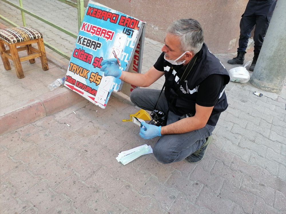 Konya'da Çıkan Bıçaklı Kavgada İki Kişi Birbirini Yaraladı