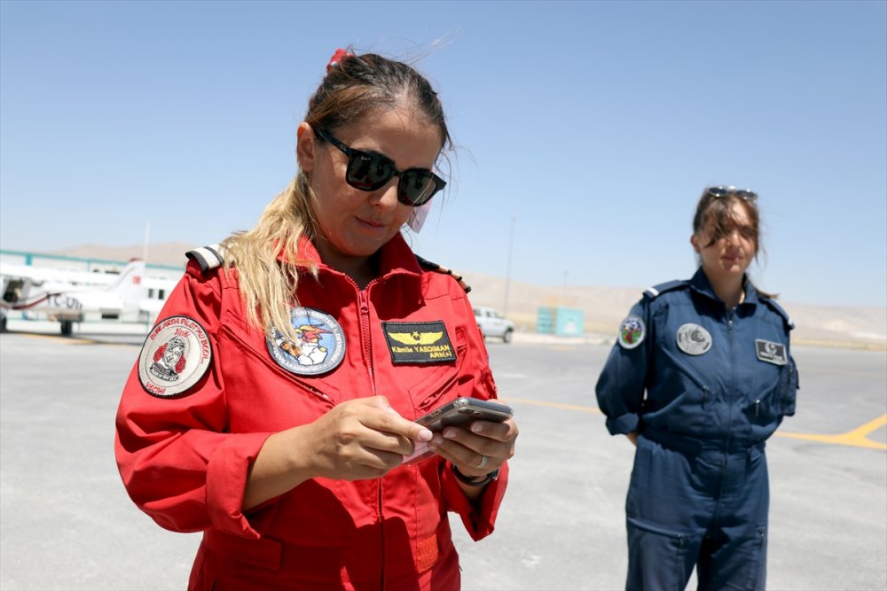 Hem Hava Hem De Yaşam Sahasını On Yıldır Paylaşıyorlar