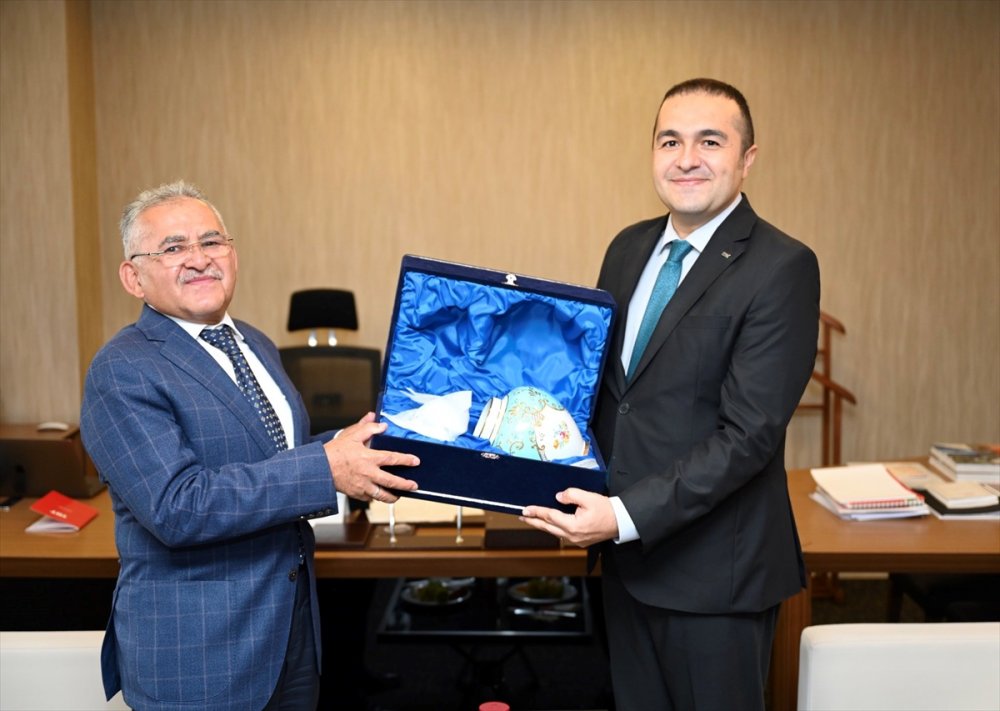 Başkan Büyükkılıç'tan TRT Yönetimine Ziyaret