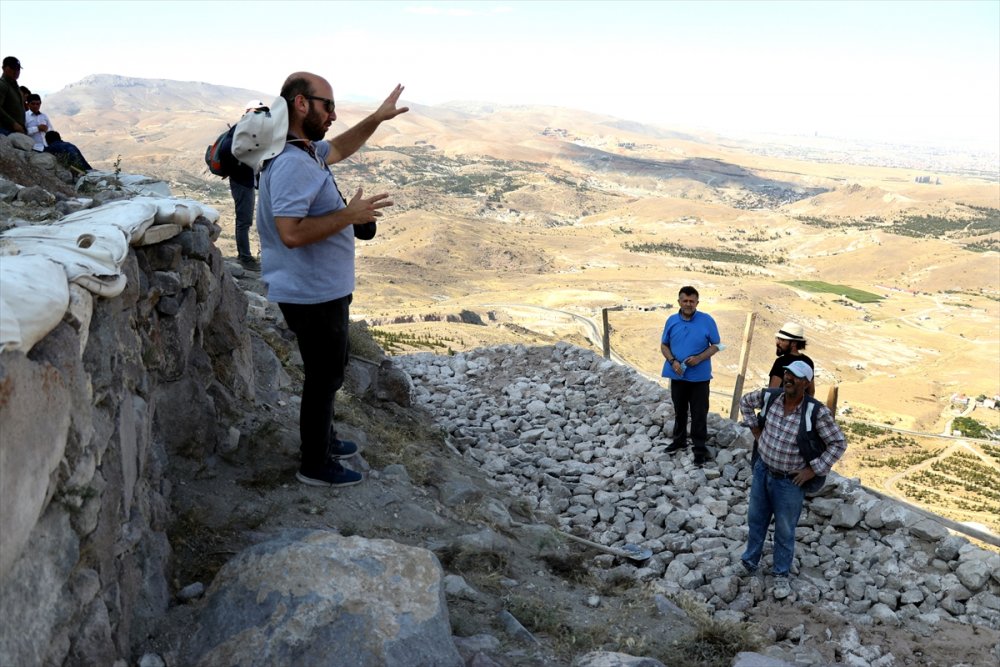 Konya'daki 5 Bin Yıllık Stratejik Kalenin "Kapısı" Bulundu