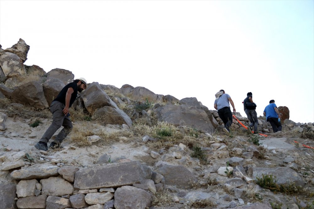 Konya'daki 5 Bin Yıllık Stratejik Kalenin "Kapısı" Bulundu