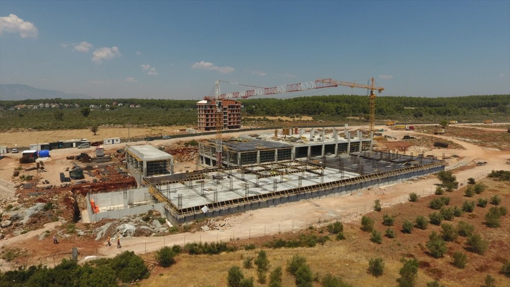 Antalya Şehir Hastanesinin İnşası Devam Ediyor