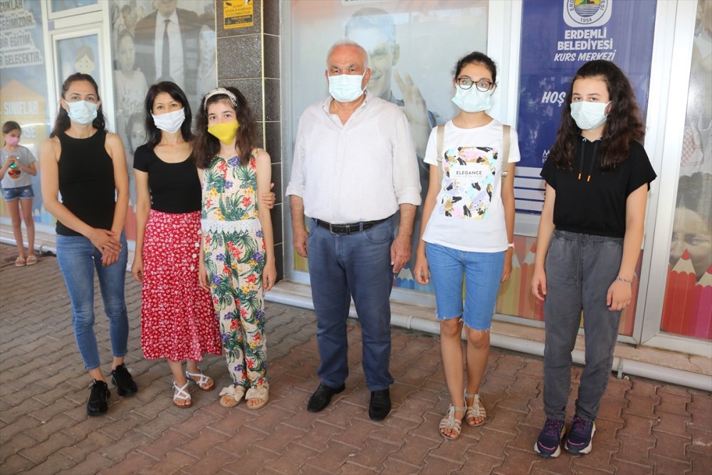 Erdemli Belediyesi'nin Öğrencilere Yönelik Ücretsiz LGS Ve YKS Kursları Devam Ediyor