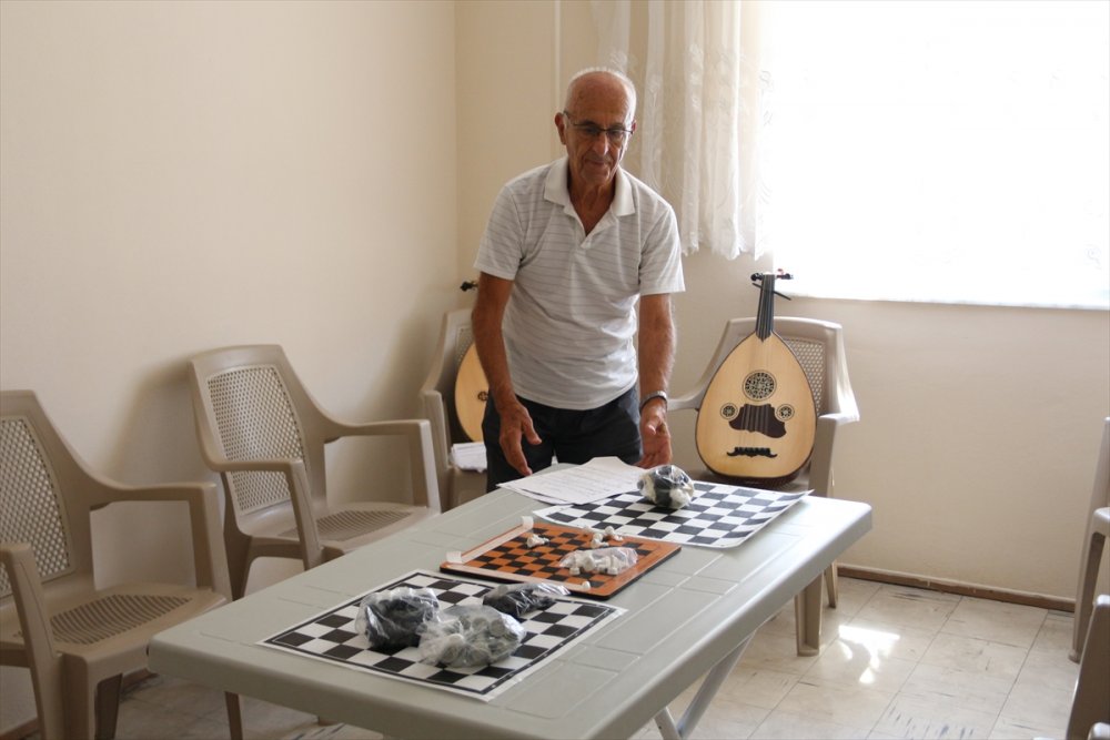 "Bilge Yaşlılar" Tecrübe Paylaşımıyla Yaşam Kalitesini Artırıyor