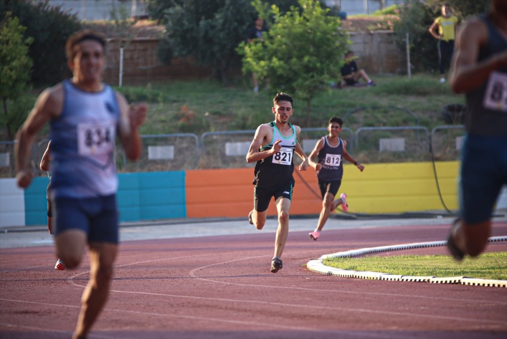 Atletizmde 18 Yaş Altı Kulüpler Ligi Finali Ve Olimpik Deneme Yarışması Mersin'de Başladı