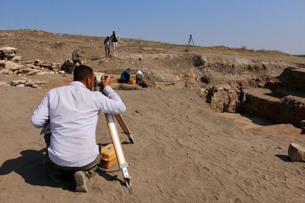 Küllüoba Höyüğü'nde 4 Bin 200 Yıl Öncesine Ait "Kuraklıkla Mücadele" İzleri
