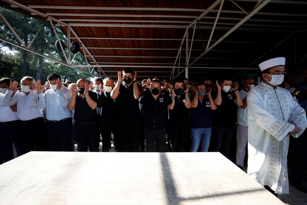 Antalya Büyükşehir Belediye Başkanı Muhittin Böcek'in Zor Yılı