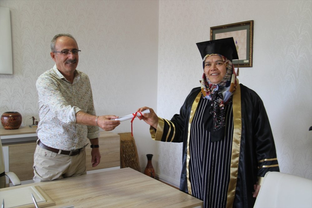 58 Yaşında Lise Diploması Heycanını Yaşadı