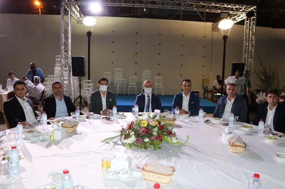 Ankara'ya Atanan Silifke Kaymakamı Namık Kemal Nazlı’ya Veda Yemeği Düzenlendi.