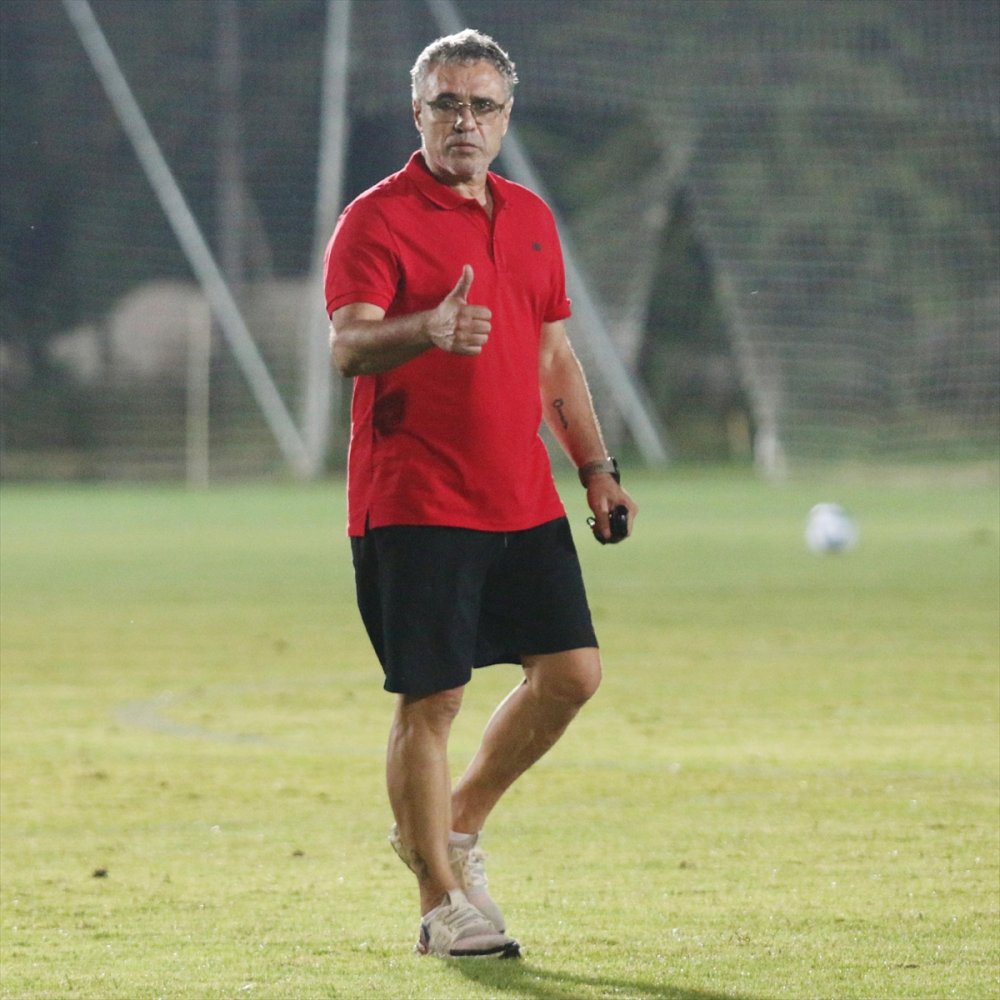 Antalyaspor Günü Çift İdmanla Tamamladı