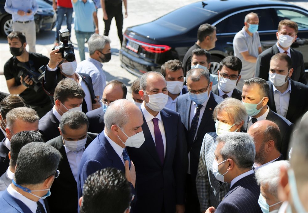 Ak Parti Genel Başkanvekili Kurtulmuş, 18. İmam Hatipliler Kurultayında Konuştu