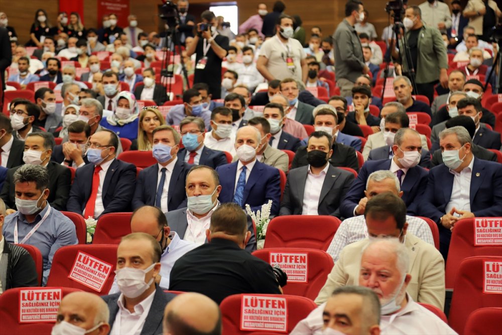 Ak Parti Genel Başkanvekili Kurtulmuş, 18. İmam Hatipliler Kurultayında Konuştu