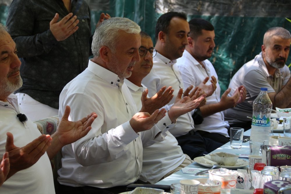 Antalya'da Muharrem Ayı Dolayısıyla Aşure Etkinliği Düzenlendi