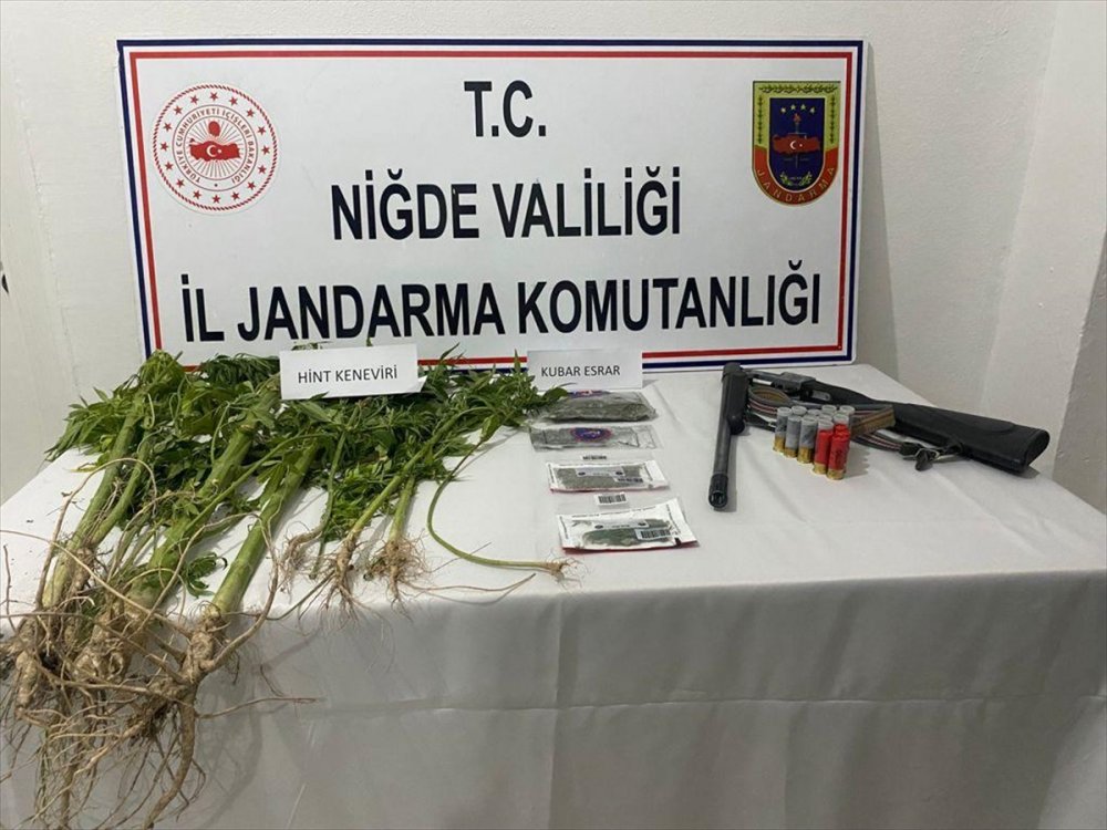 Niğde'de Jandarmadan Uyuşturucu Operasyonu