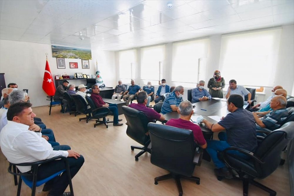 Ahırlı İlçesindeki 10 Mahalle Kırsal Mahalleye Dönüşecek