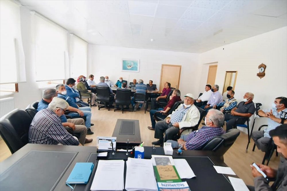 Ahırlı İlçesindeki 10 Mahalle Kırsal Mahalleye Dönüşecek