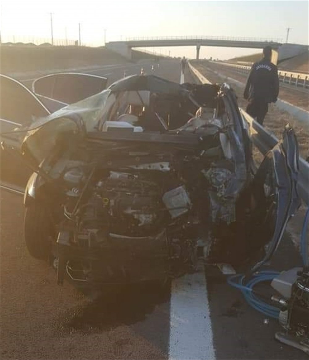 Aksaray'da Anne ve Oğlu Kazada Vefat Etti